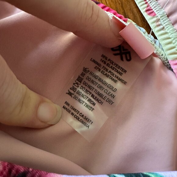 PQ SWIM KIDS {NWT} Ruffle Bikini in Summer Hibiscus | sizes 4 and 6 - Picture 7 of 9